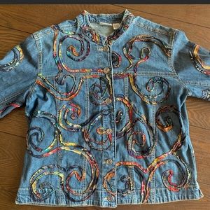 Chico’s Jean jacket embroidered swirls sz 1 Med